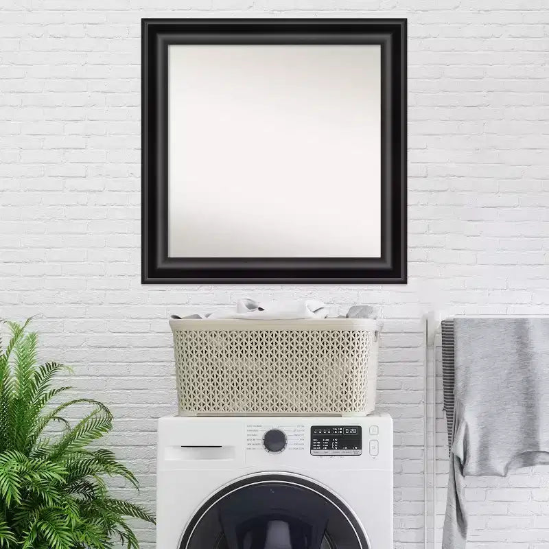 Specchio da parete quadrato da 31,75" senza smussatura con cornice nera