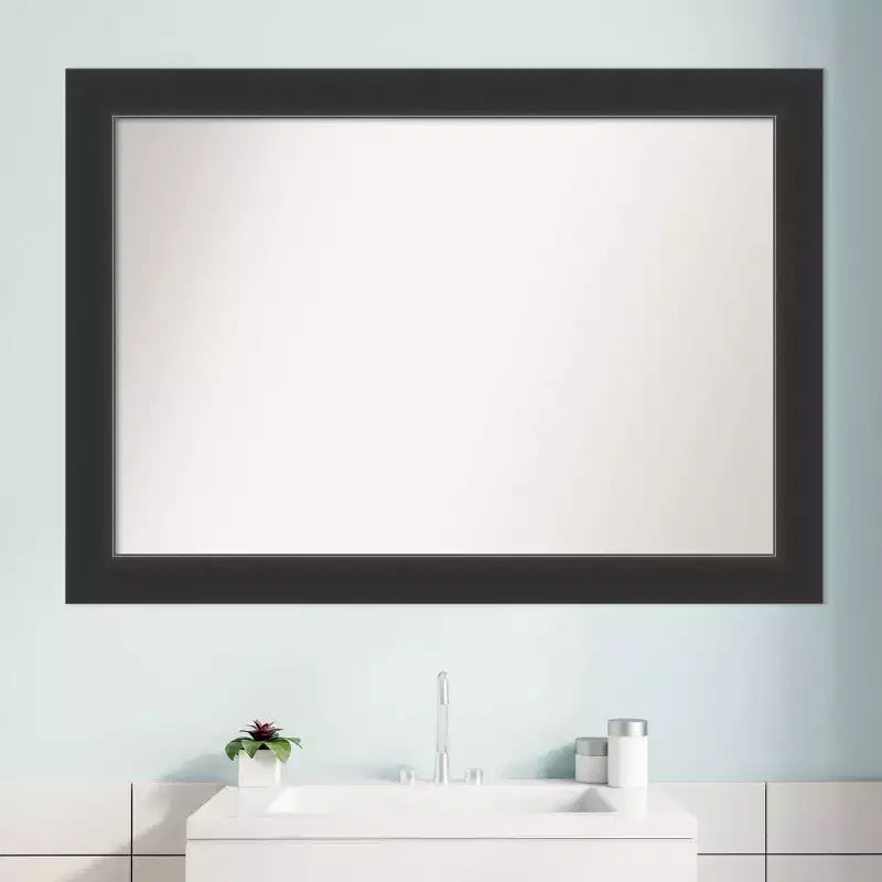 Specchio da parete rettangolare 41" x 29" con cornice in legno nero opaco
