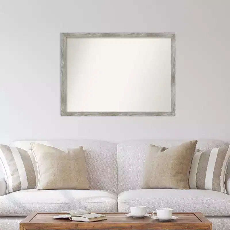 Specchio da parete rettangolare incorniciato da 40,5" x 29,5" con finitura lavata grigia