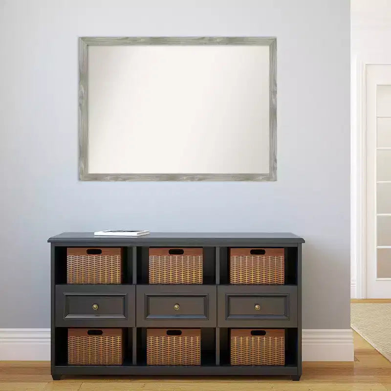 Specchio da parete rettangolare incorniciato da 40,5" x 29,5" con finitura lavata grigia