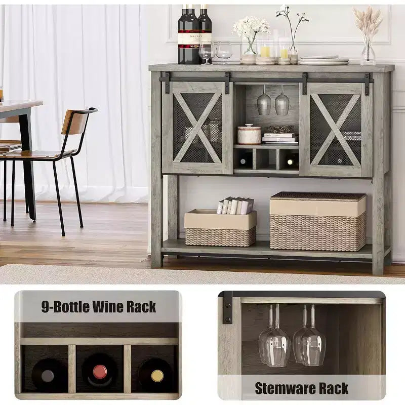 Mobile Bar con Porta Scorrevole a Fienile, Credenza Rustica da Cucina con Portabottiglie e Portabicchieri, Mobile Contenitore per Liquori per Sala da Pranzo, Grigio