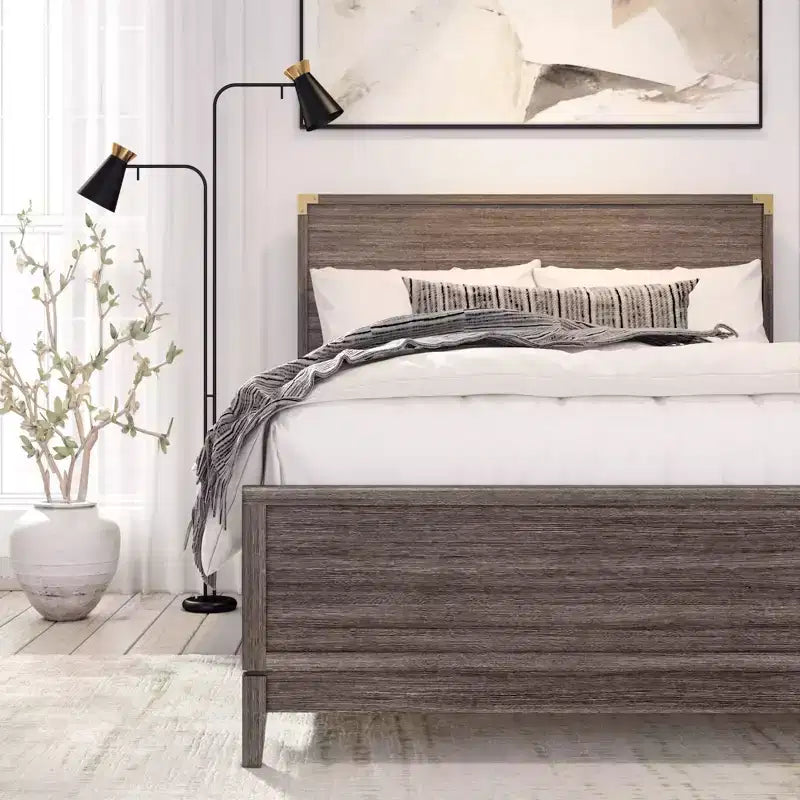 Letto a piattaforma in legno massello, misura matrimoniale