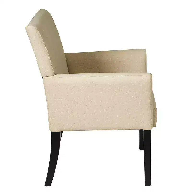 Poltrona d'accento imbottita con gambe in legno di gomma