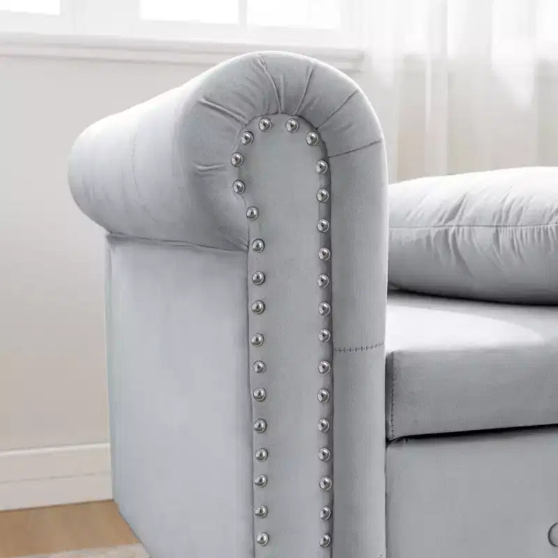 Chaise longue in velluto con contenitore e borchie decorative