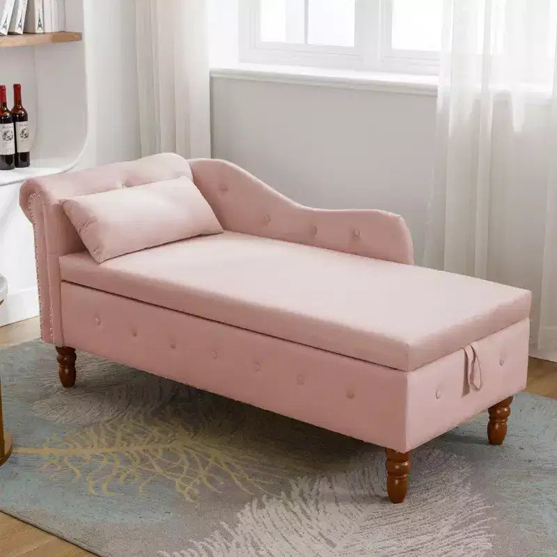Chaise longue in velluto con contenitore e borchie decorative