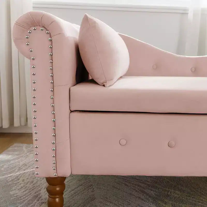 Chaise longue in velluto con contenitore e borchie decorative
